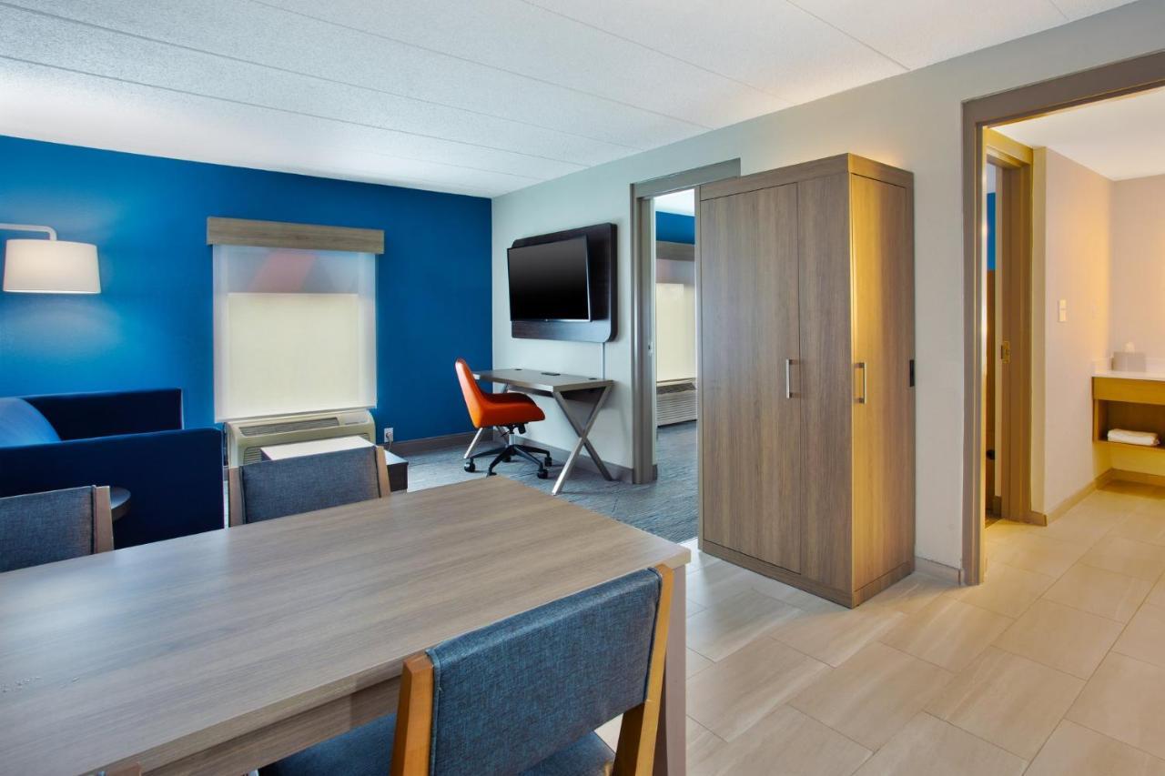 Holiday Inn Express Hotel & Suites Dover By Ihg Exterior foto
